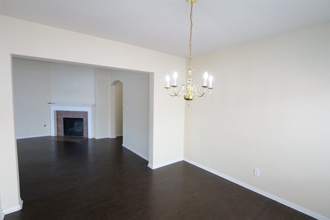 Building Photo - 22314 Spring Crossing Dr