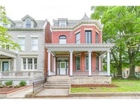 Building Photo - 2602 W Grace St