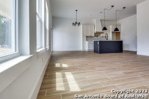 Building Photo - 422 S Calvin Barrett