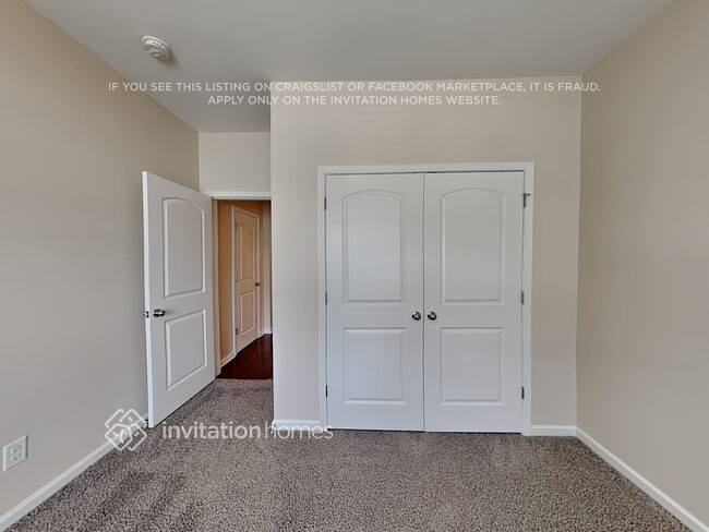 Building Photo - 7048 McLothian Ln
