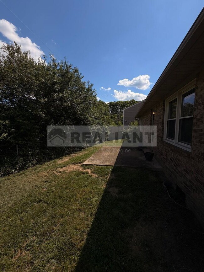 Building Photo - 1412 Ritchie Ct
