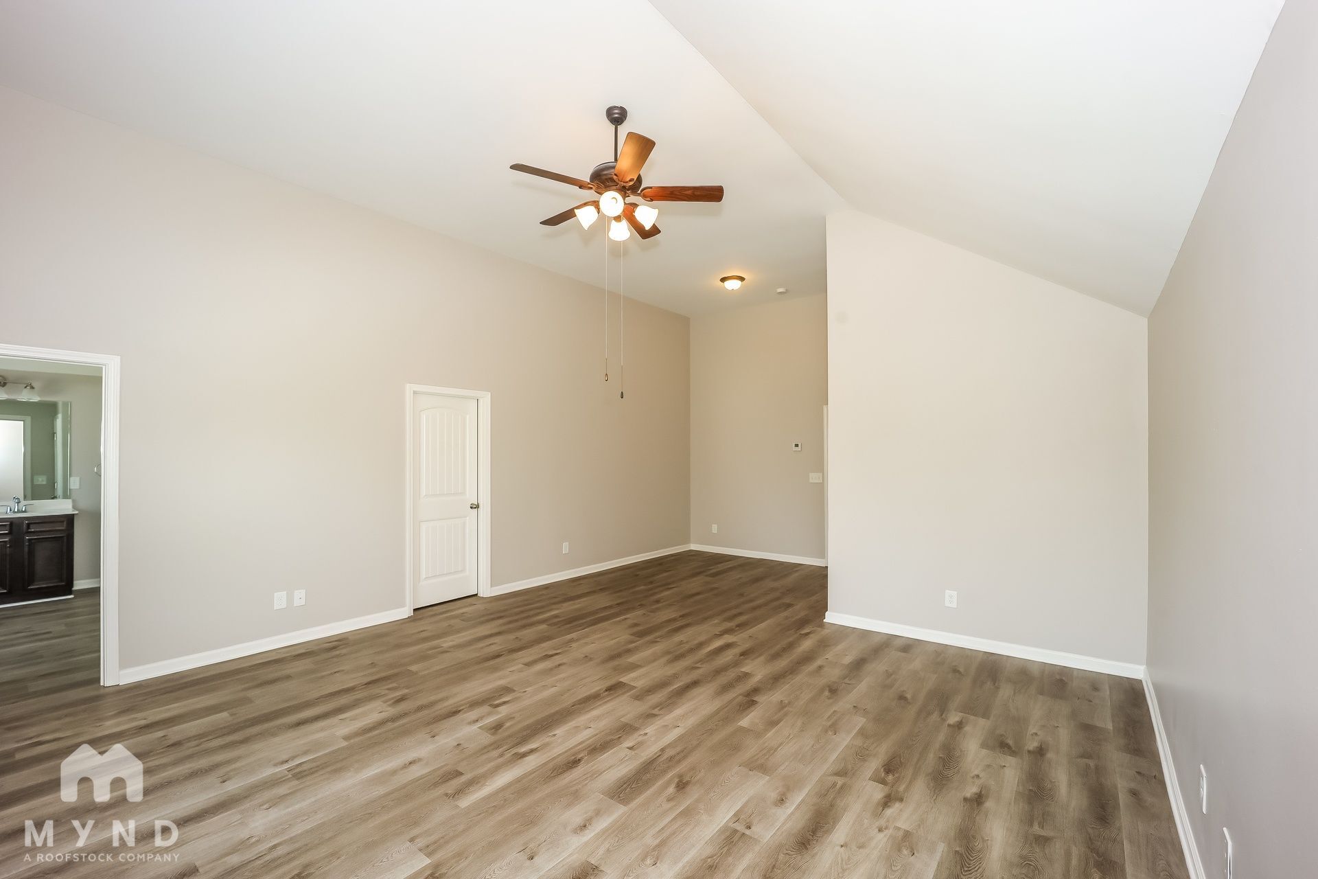 Building Photo - 61 Matador Way