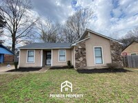 Building Photo - Charming 3BR Memphis Home with Hardwood Floors, Back Porch & Fenced Yard