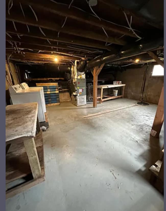 Building Photo - 5-Bedroom Home in SE Portland!