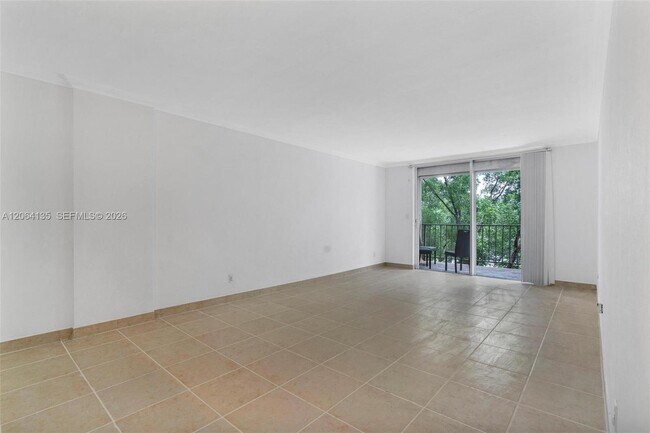 Building Photo - 1465 NE 123rd St
