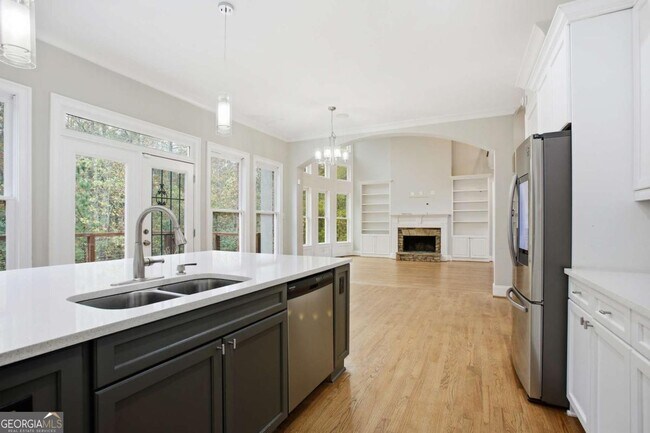 Building Photo - 845 Botanica Way