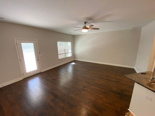 Building Photo - This beautifully 1 small Pet friendly 3 be...