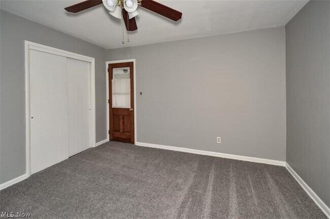 Building Photo - 2346 Westmoor Rd