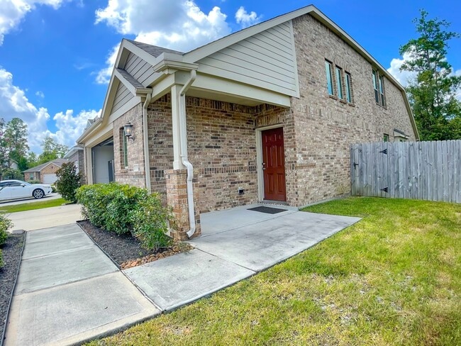 Building Photo - 21130 American Yellowwood Pl