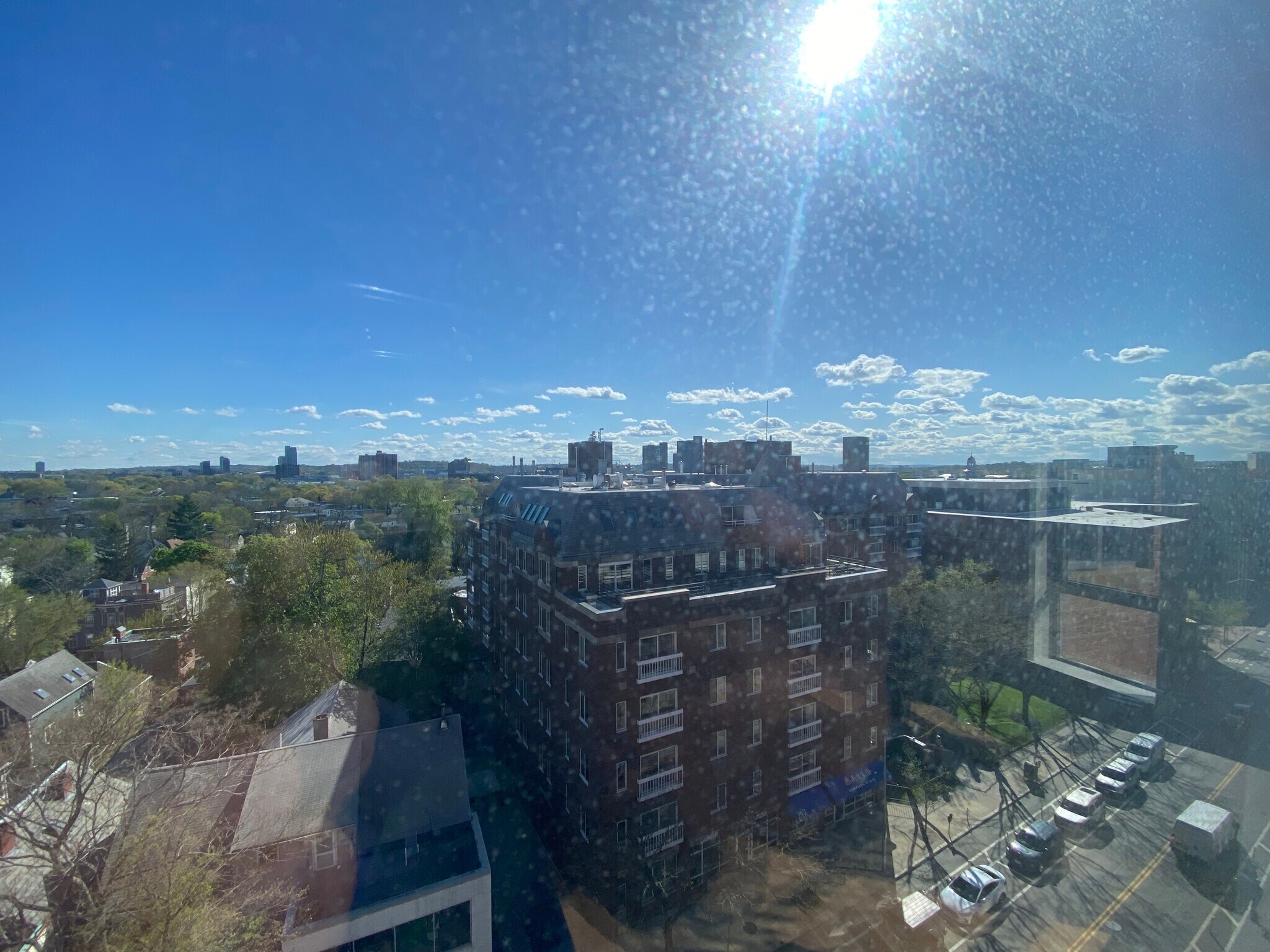 Building Photo - 931 Massachusetts Ave