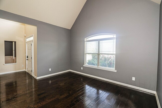 Building Photo - 1357 Highwoods Pass