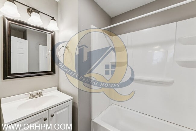 Building Photo - Available Now! Bendle Schools!