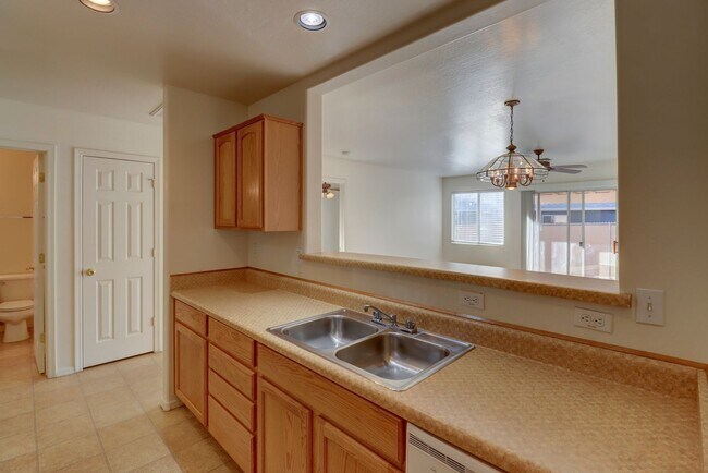 Building Photo - 3881 N Tani Rd