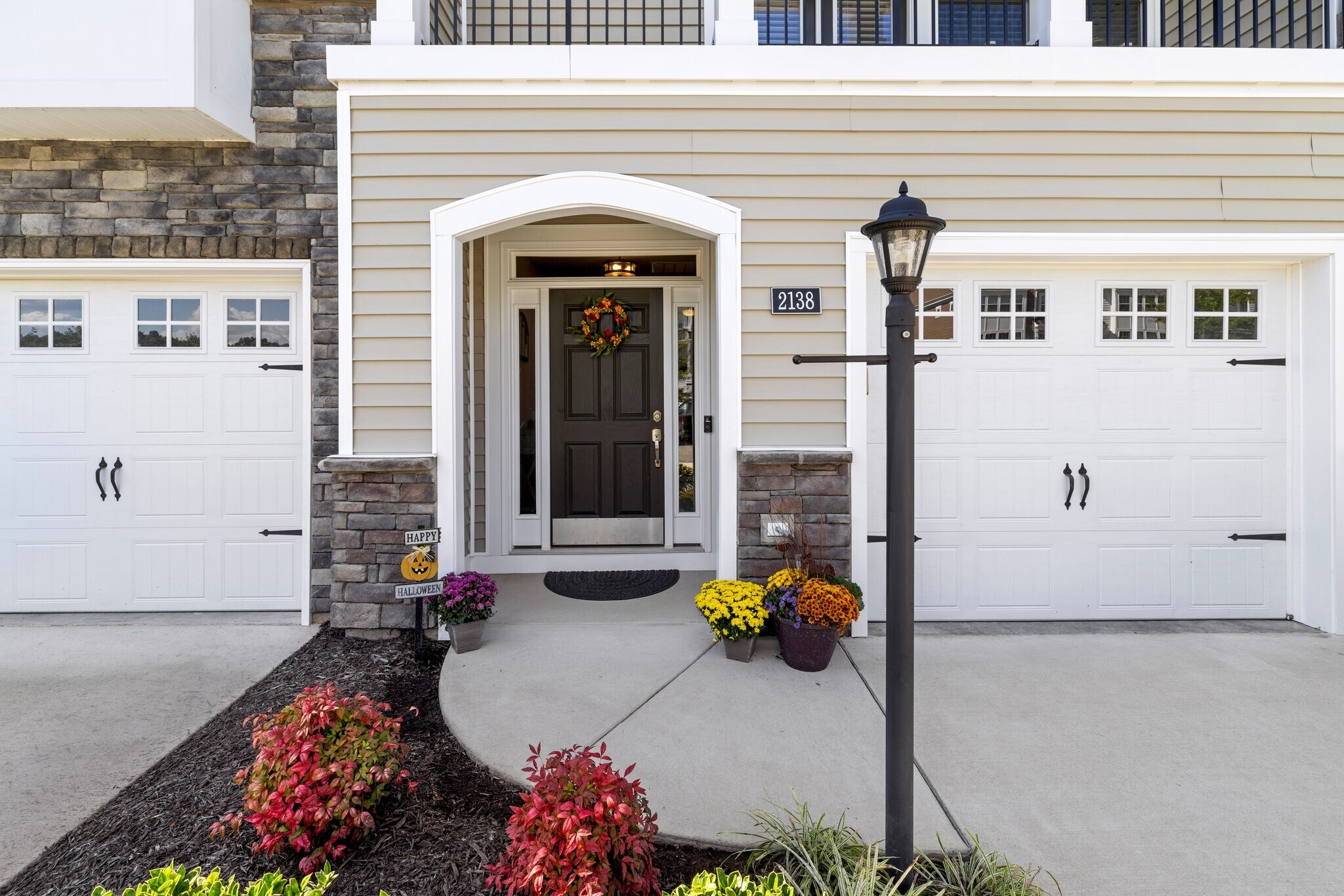 Building Photo - 2138 Perennial Cir