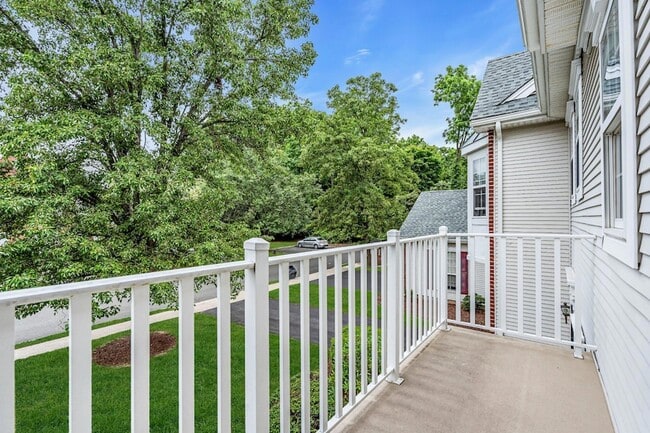 Building Photo - 206 Sandpiper Ct