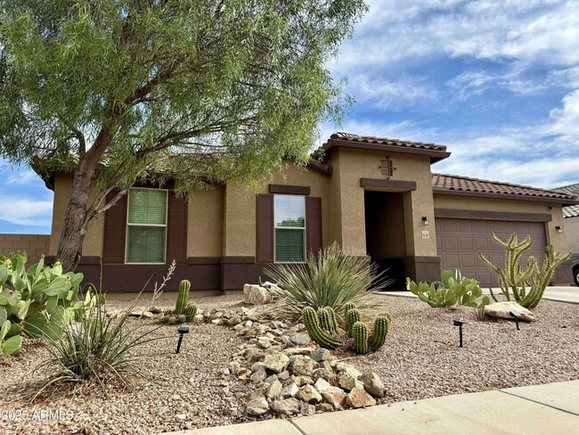Building Photo - 9259 W Denton Ln