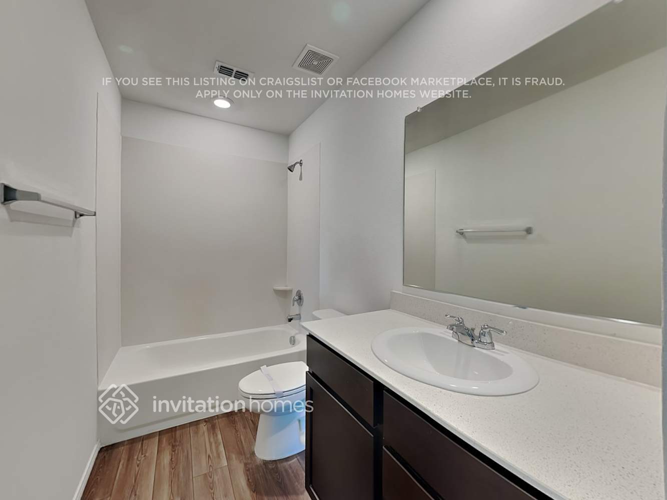 Building Photo - 121 Br Vlg Wy