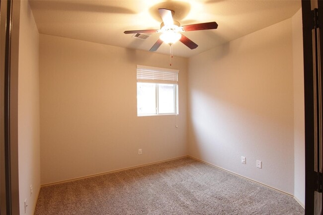 Building Photo - 20419 Newcastle Ridge Ln