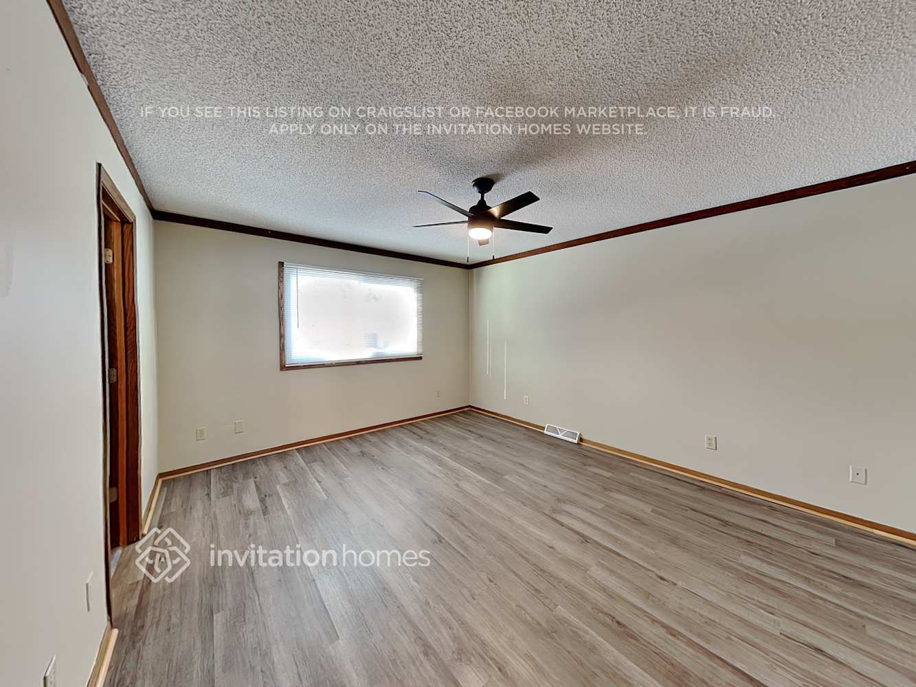 Building Photo - 11932 Pennsylvania Ave N