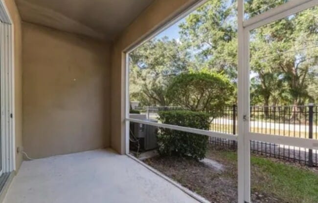 Building Photo - 9828 Fan Palm Way