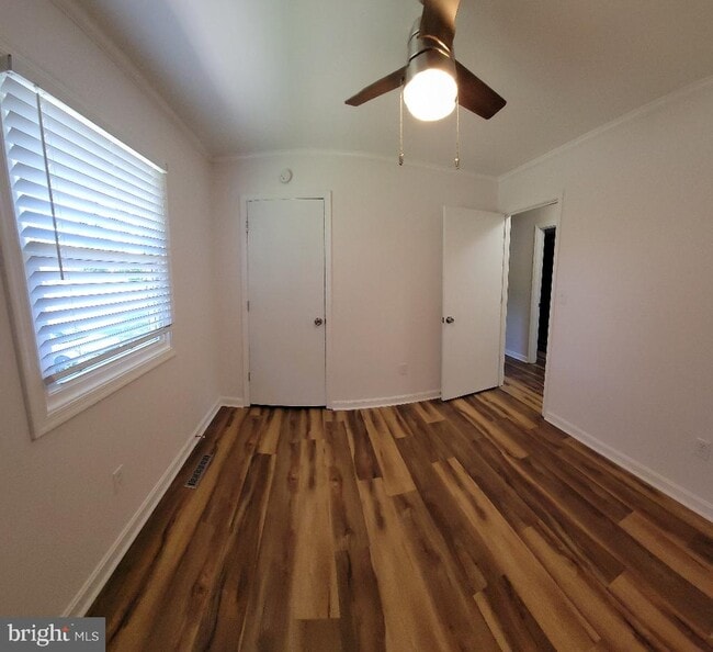 Building Photo - 24 Colebrook Rd