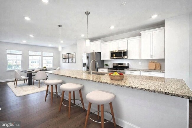 Building Photo - 7585 Marston Way