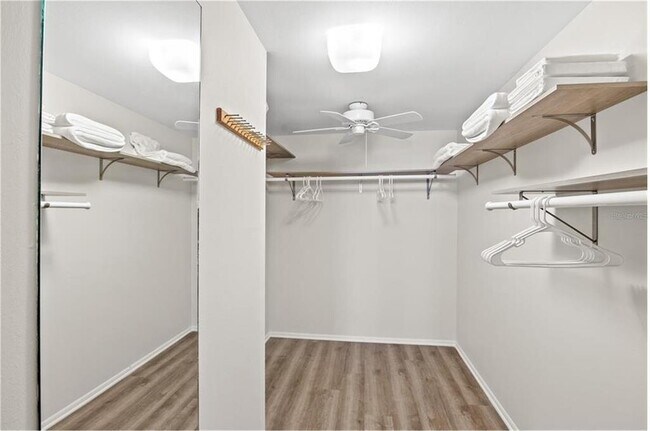 Building Photo - 1212 Benjamin Franklin Dr