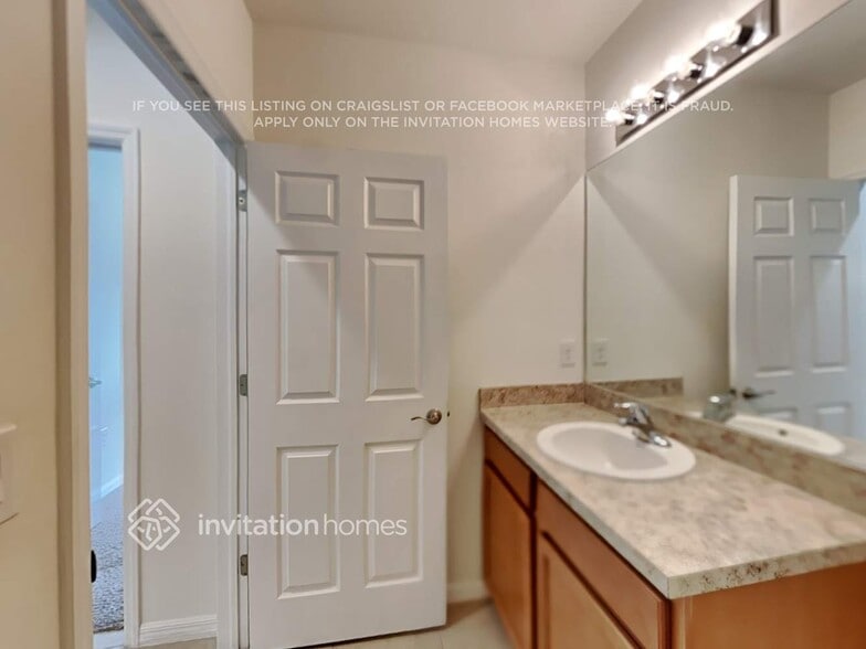 Building Photo - 10688 Crossback Ln