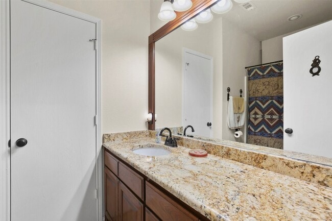 Building Photo - 7802 Milestone Ridge Dr