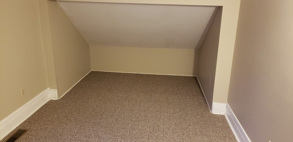 Building Photo - 59 Salem St