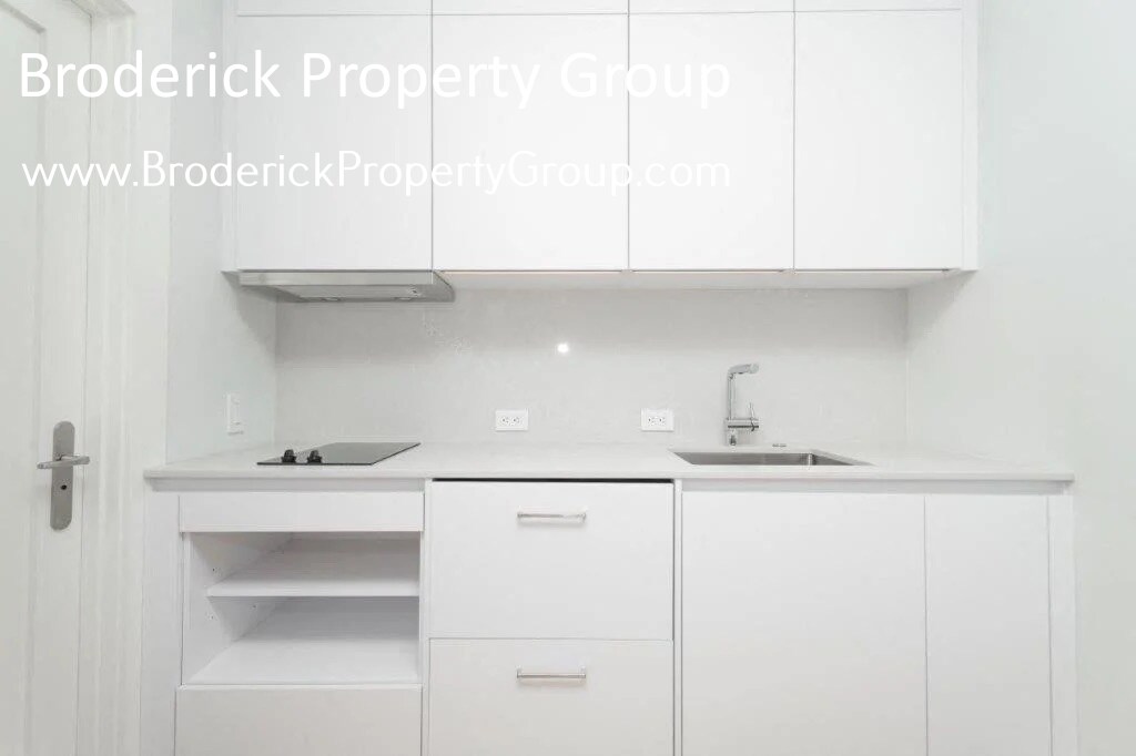 Building Photo - 459 Massachusetts Ave