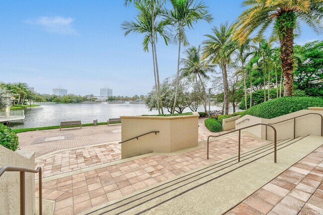 Building Photo - 3610 Gardens Pkwy