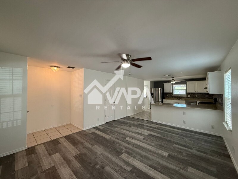 Building Photo - 5626 Red Canyon