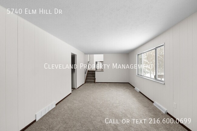 Building Photo - 5740 Elm Hill Dr