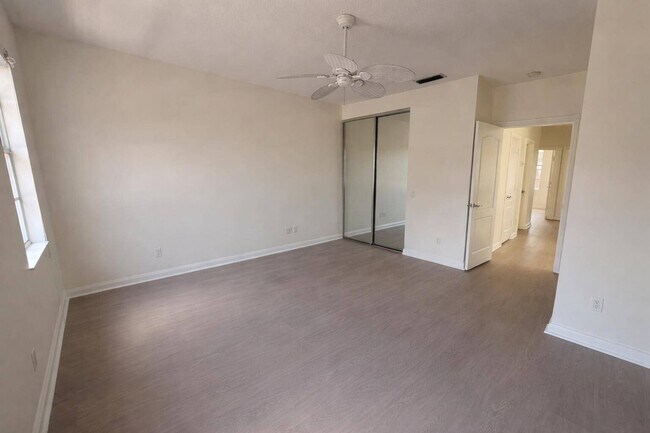 Building Photo - 181 Waterford Dr