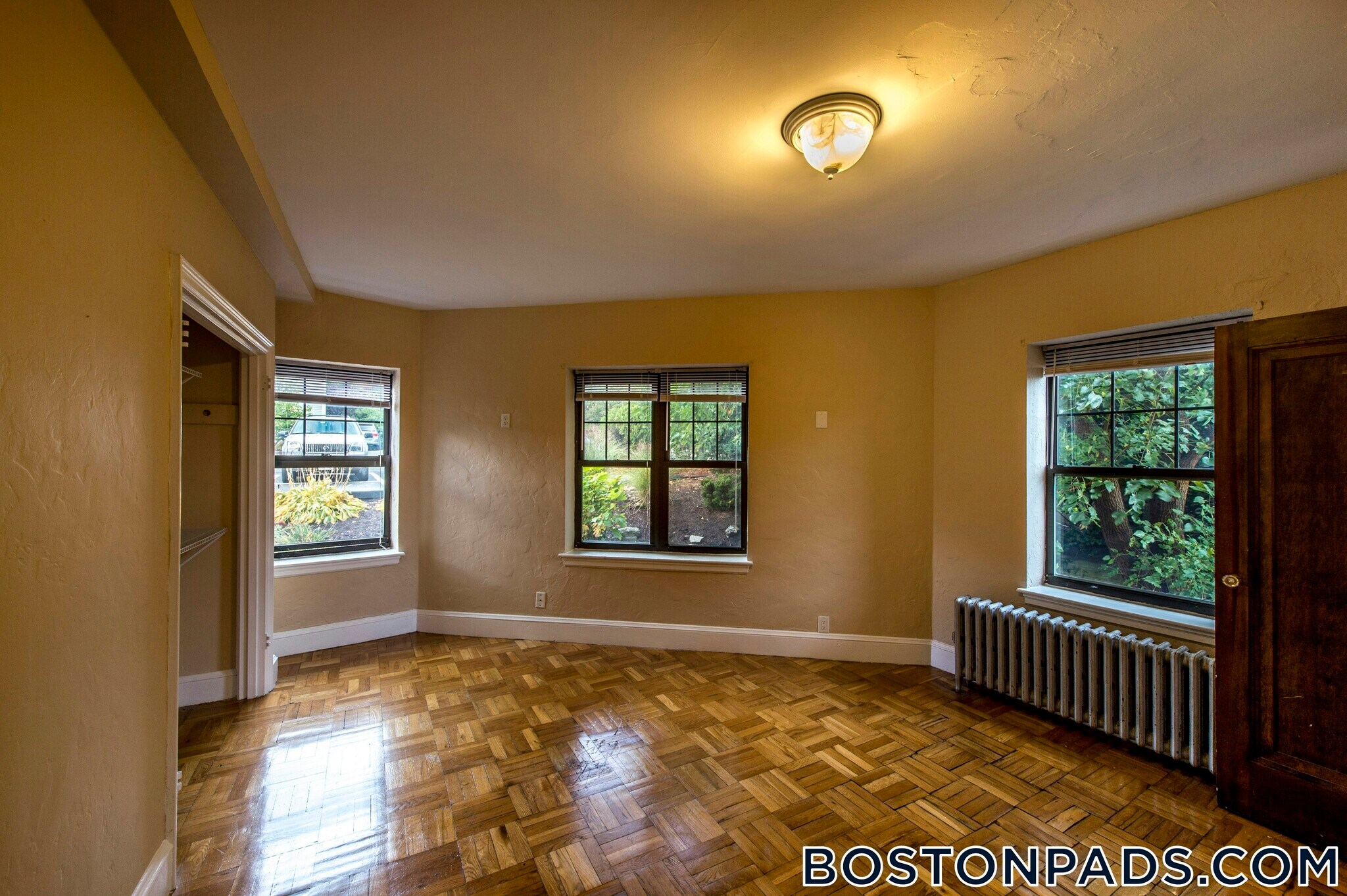 Building Photo - 2 Elmwood Ave