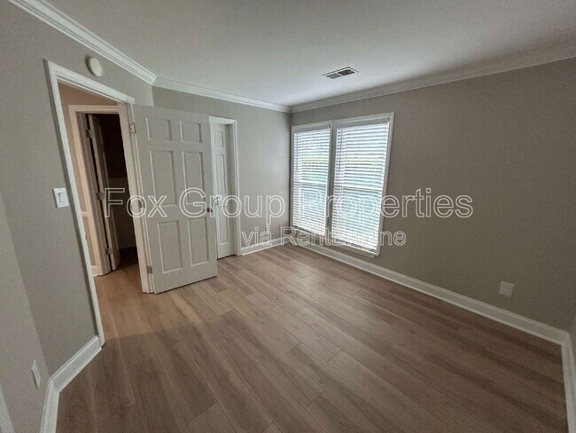 Building Photo - 18837 Vineyard Point Ln