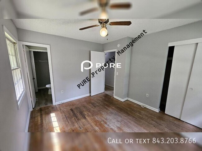 Building Photo - 364 Holly Ave