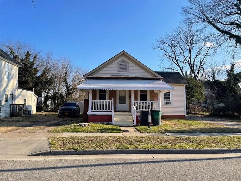 Primary Photo - 1012 26th St