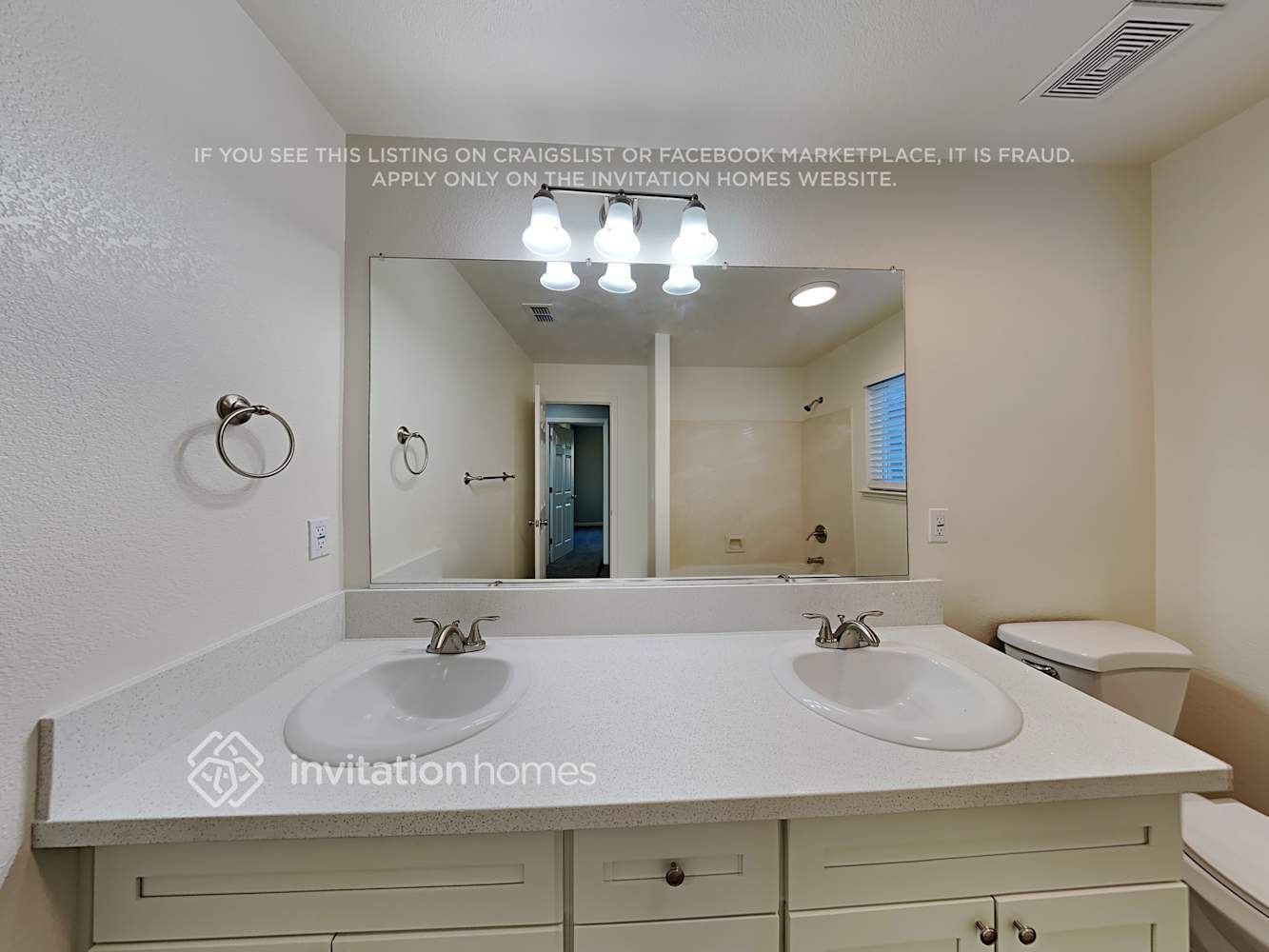 Building Photo - 9420 Red Spruce Way