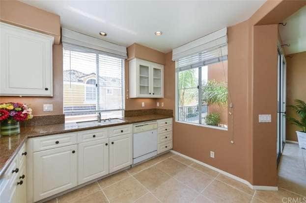 Building Photo - 402 Marinella Aisle