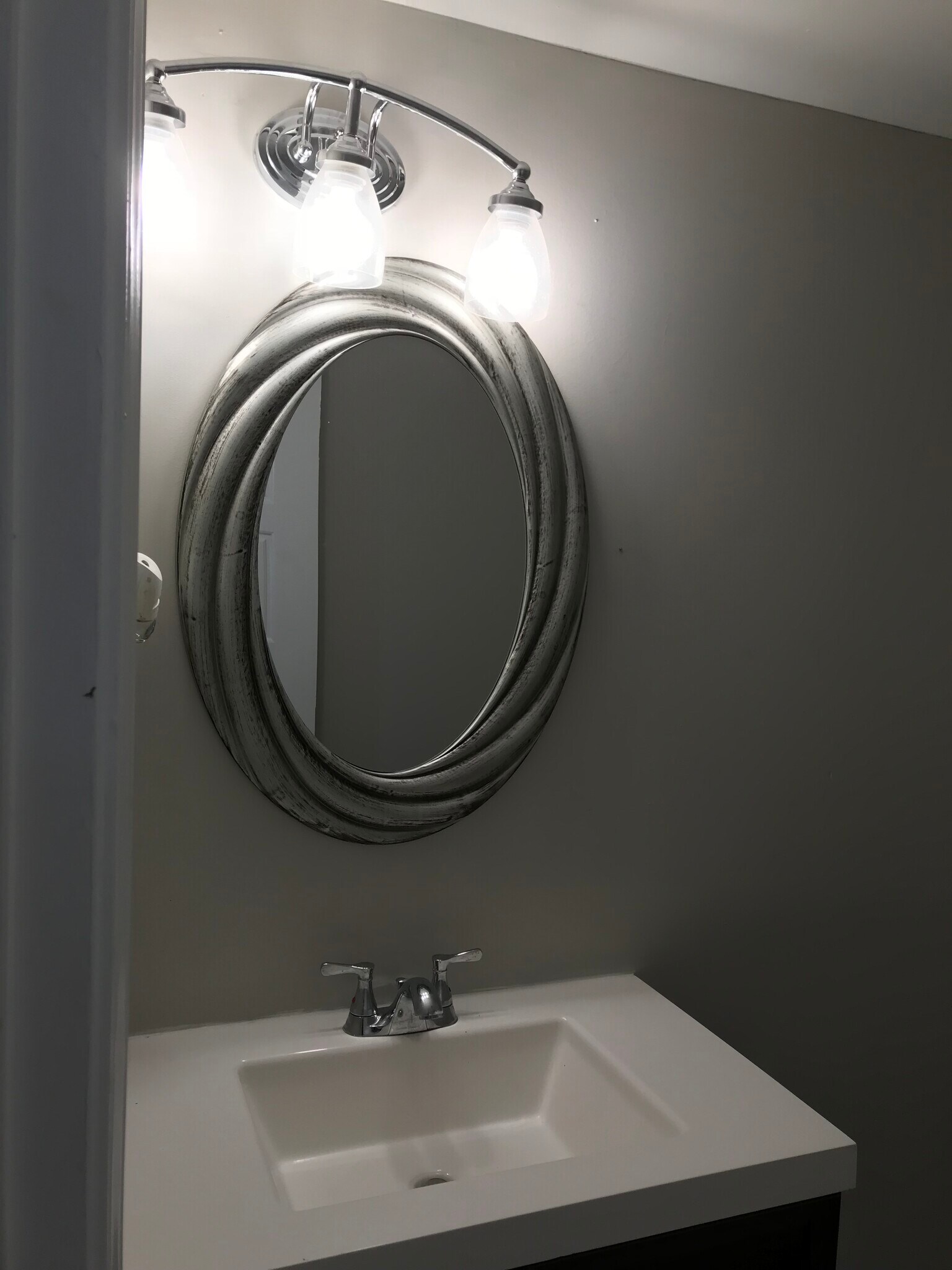 Building Photo - 5622 Clarke Address