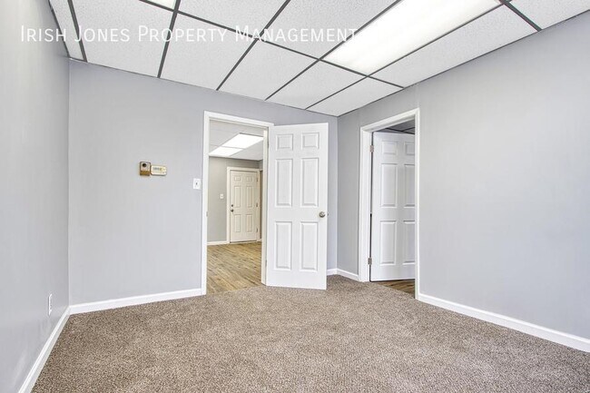 Building Photo - 1213 Walden Ave