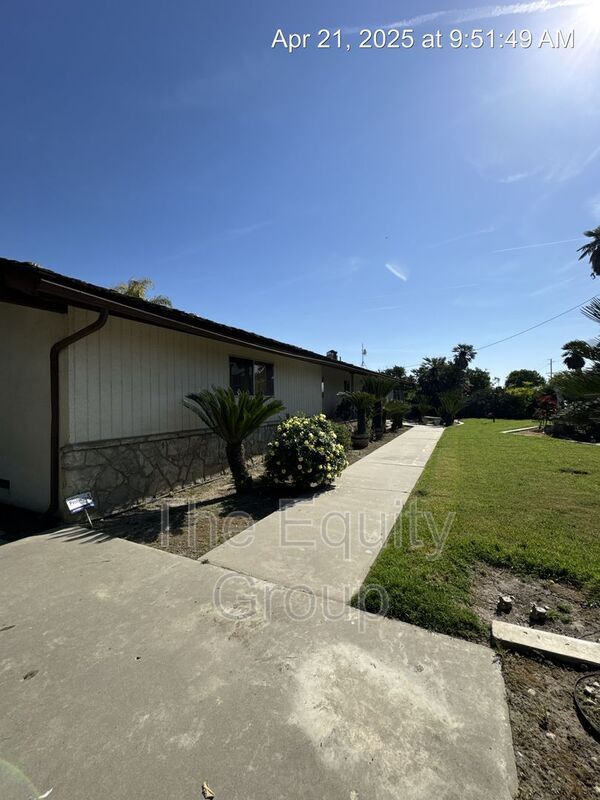 Building Photo - 5342 Avenue 280