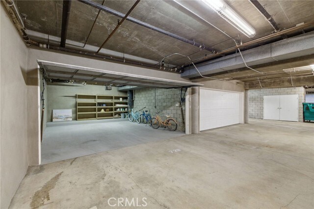 Building Photo - 720 Manhattan Beach Blvd