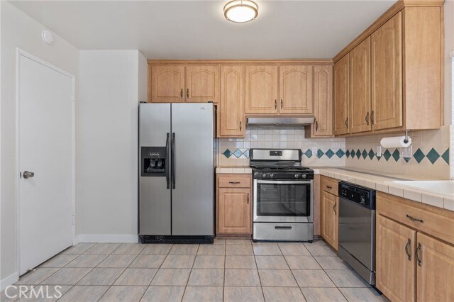 Building Photo - 1708 E Cyrene Dr