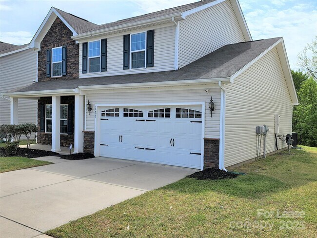 Building Photo - 1295 Farm Branch Dr SW