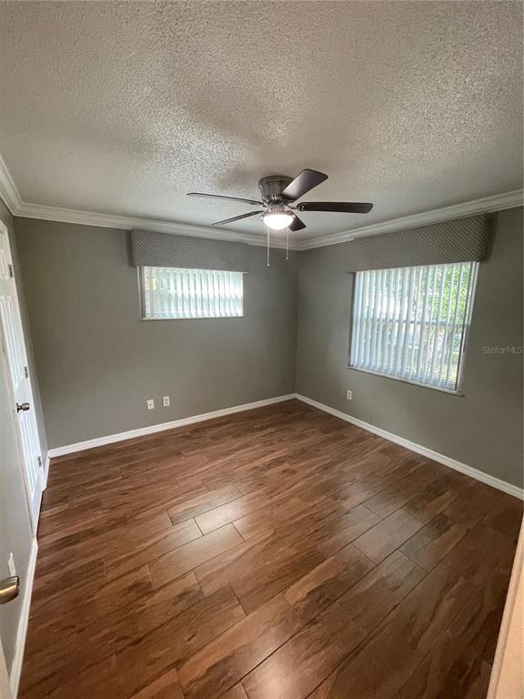 Building Photo - 2301 Sandalwood Dr