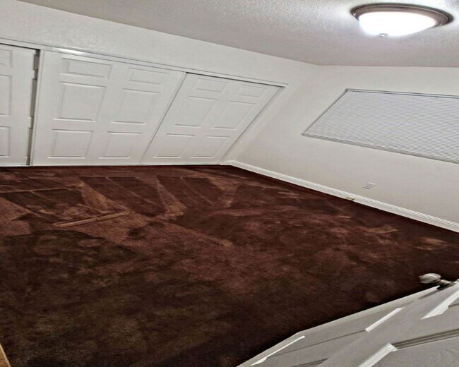 Building Photo - 8290 MacArthur Blvd