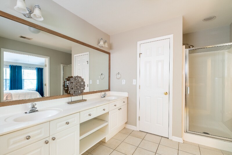 Building Photo - 846 Castlemaine Ct